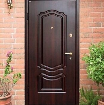 22 Входная дверь в дом + стандарт + темно-коричневая